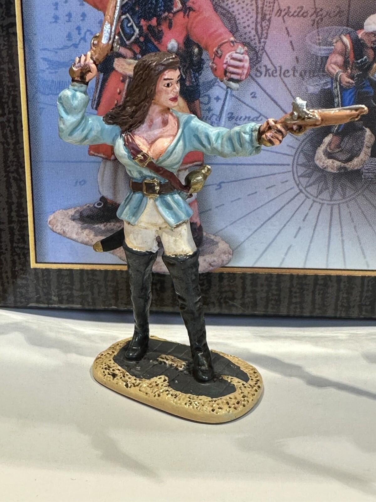 CONTE Pirates #pir021 PIRATE WOMEN SET 1/30 Scale Matt Finish New Old Stock