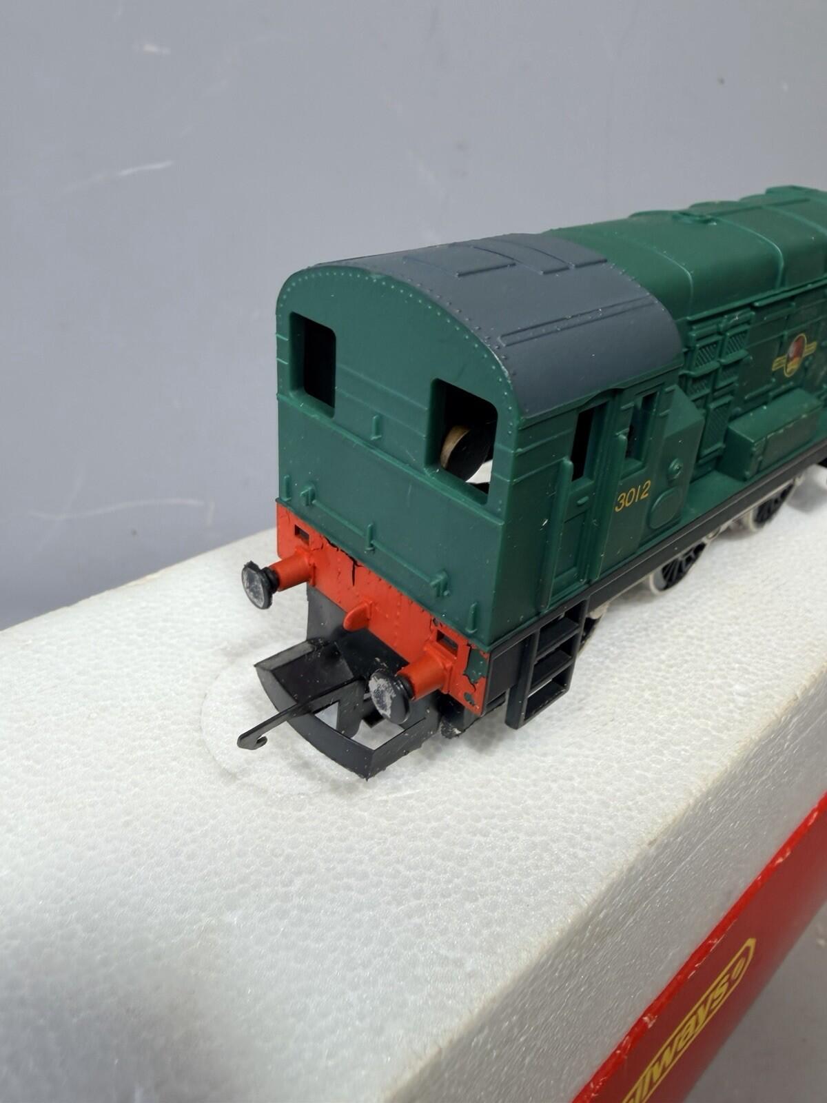 Hornby OO Gauge BR Green 0-6-0 Diesel Shunter R156 Mint Boxed